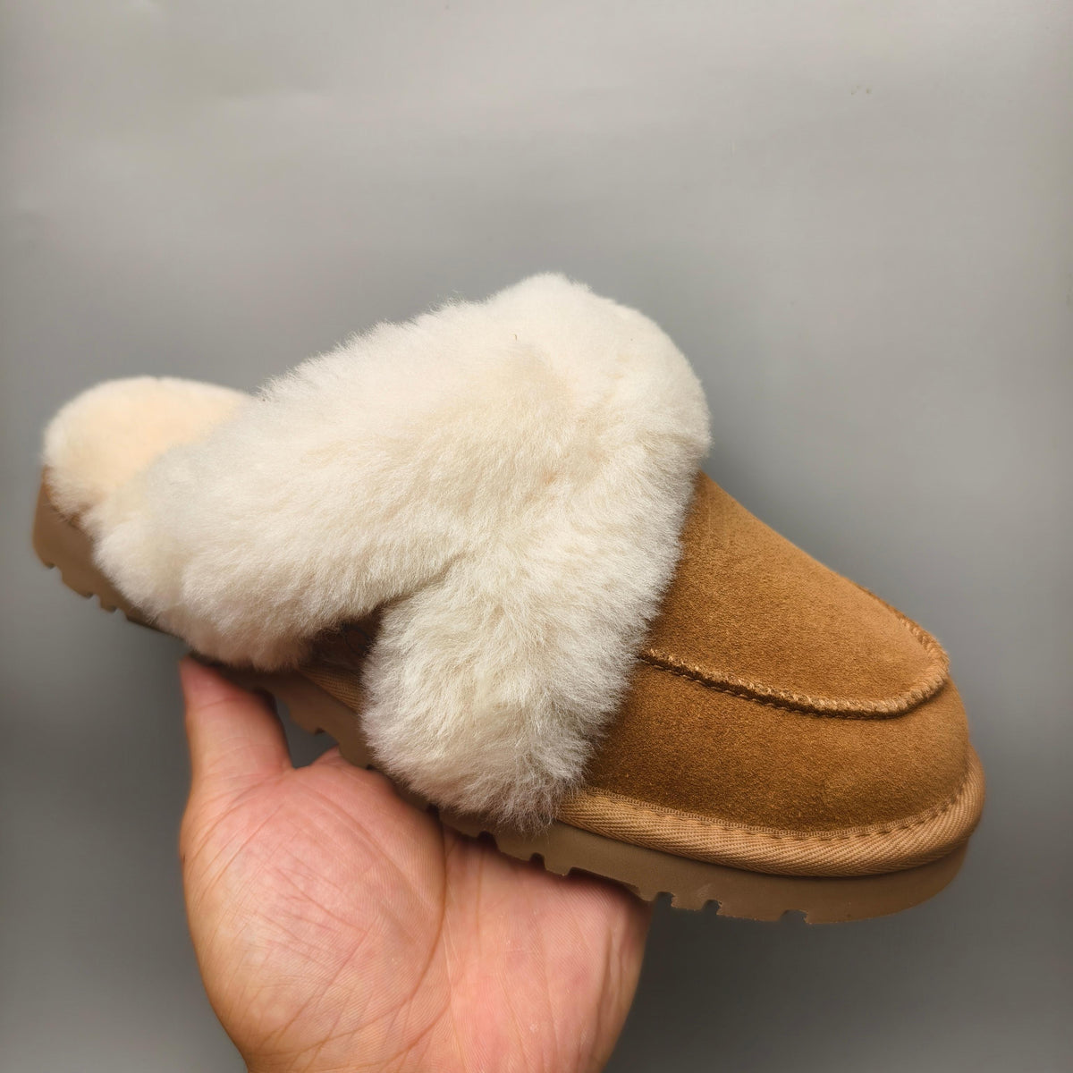 Chestnut Casual Indoor Slippers – Style 4571