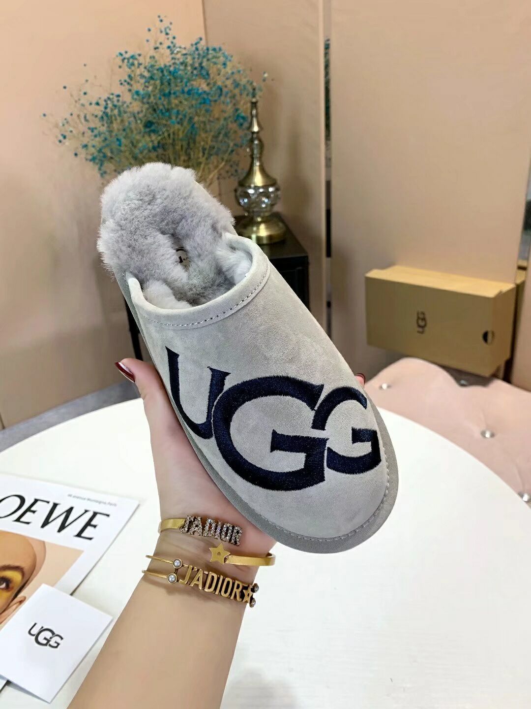 Gray Big G Indoor Slippers – Style 2593