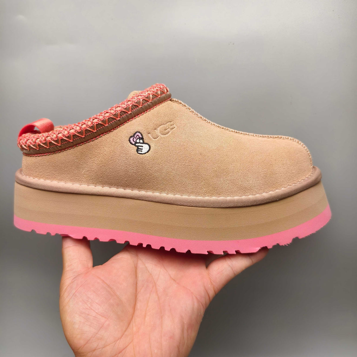 Pink Folk-Inspired Platform Casual Shoes – 2553 / 2130