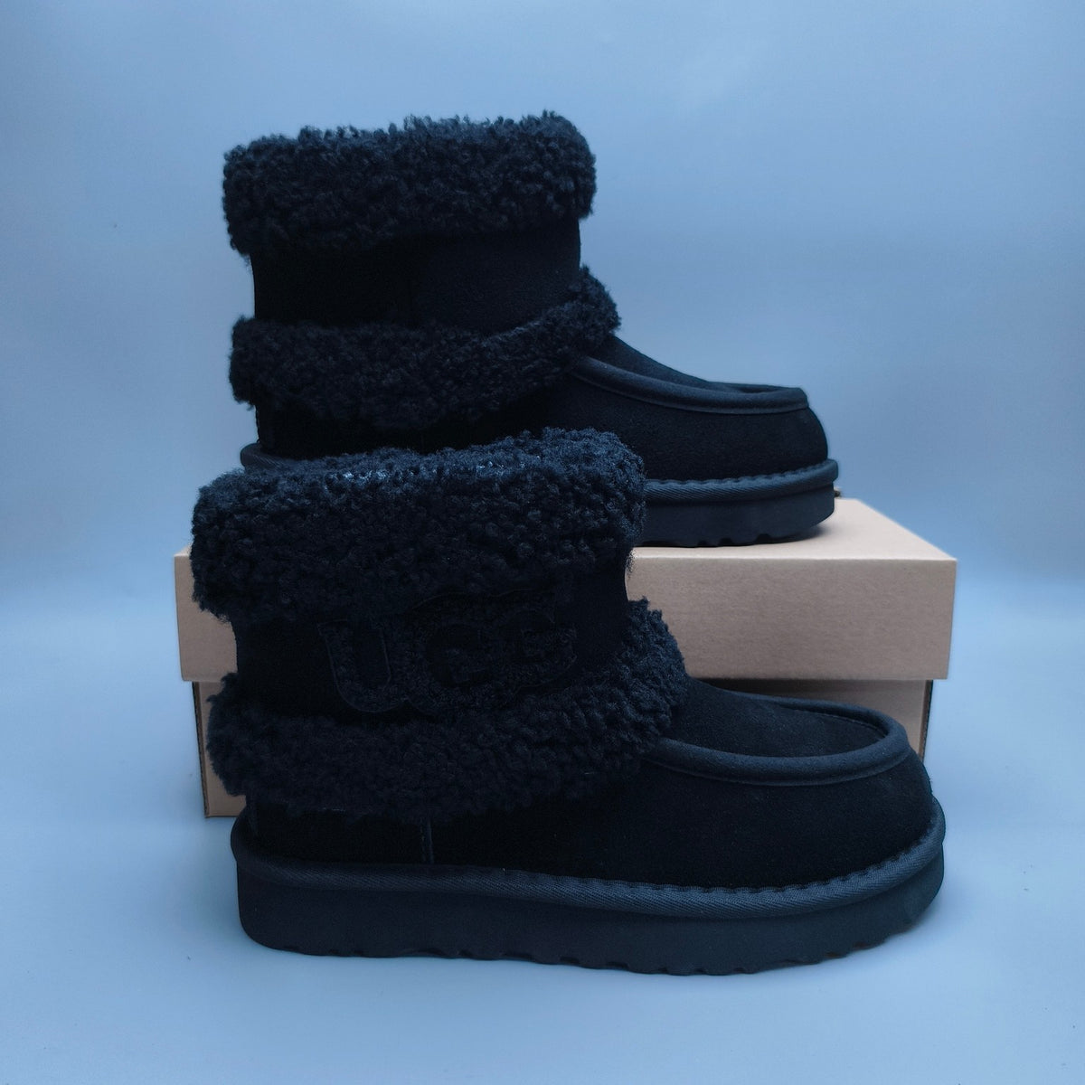 Black Curly-Texture Mid-Top Boots with Oversized Logo | 5410