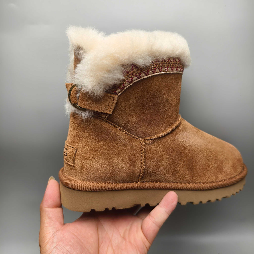 Chestnut Folk-Inspired Shoes with Back Buckle Strap – Style 4517