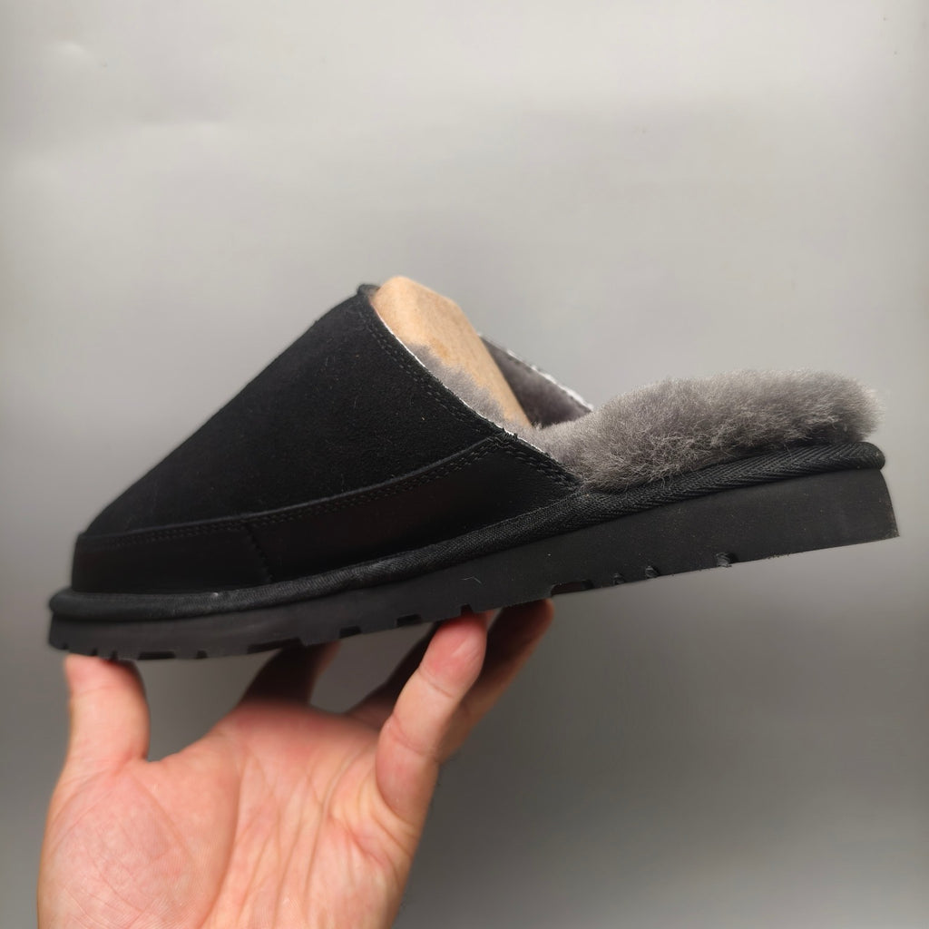 Men's Ultra-Light Fluffy Casual Slippers in Black | 4585