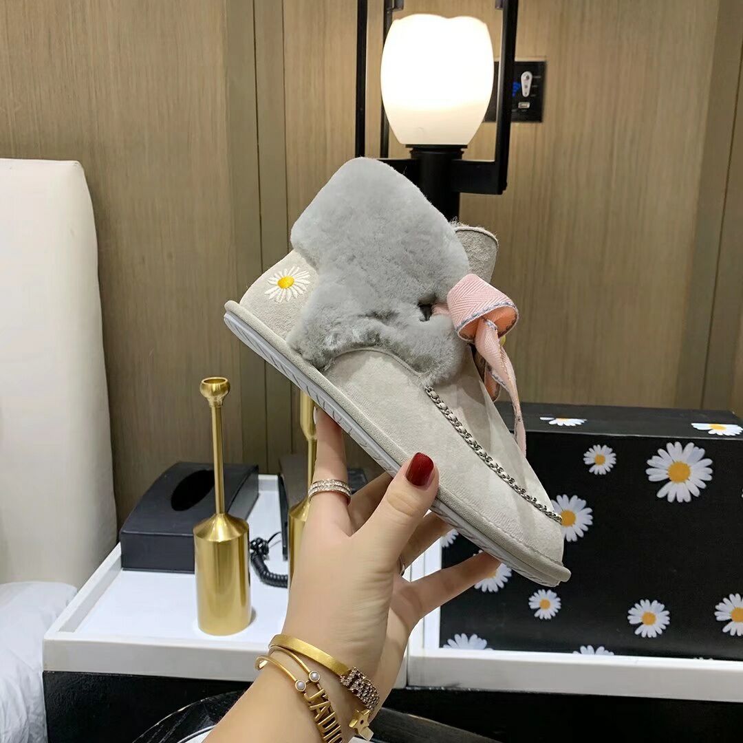 Gray Daisy, Chain & Ribbon Footwear | Style 7888