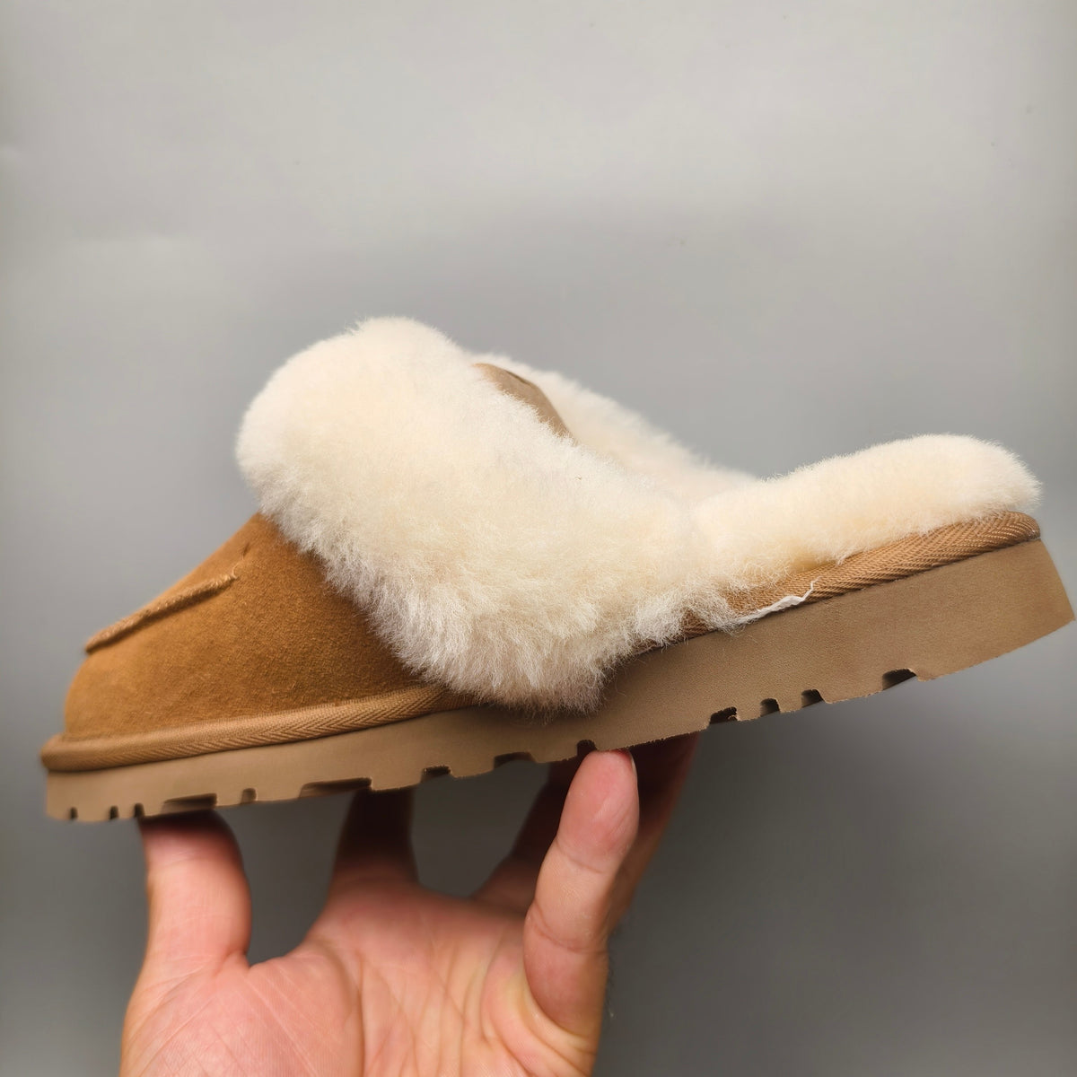 Chestnut Casual Indoor Slippers – Style 4571