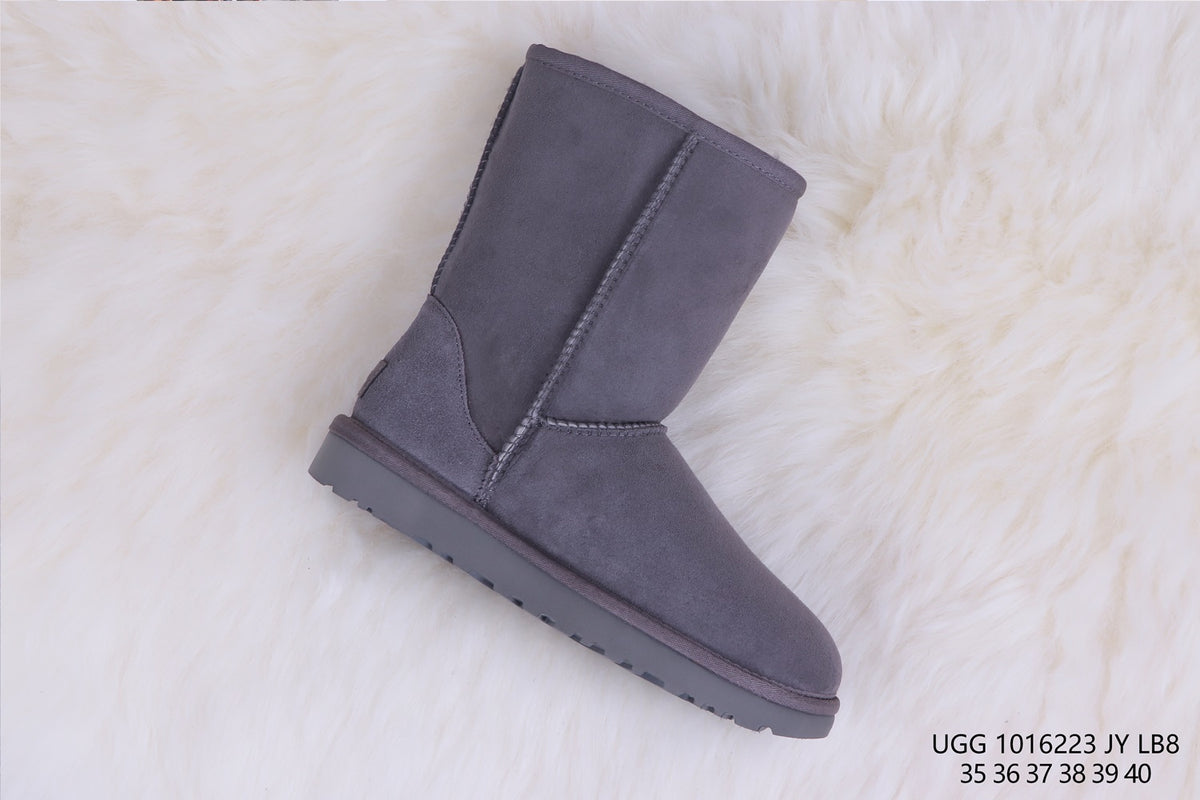 Classic Short II Boots in Gray | Style 6223