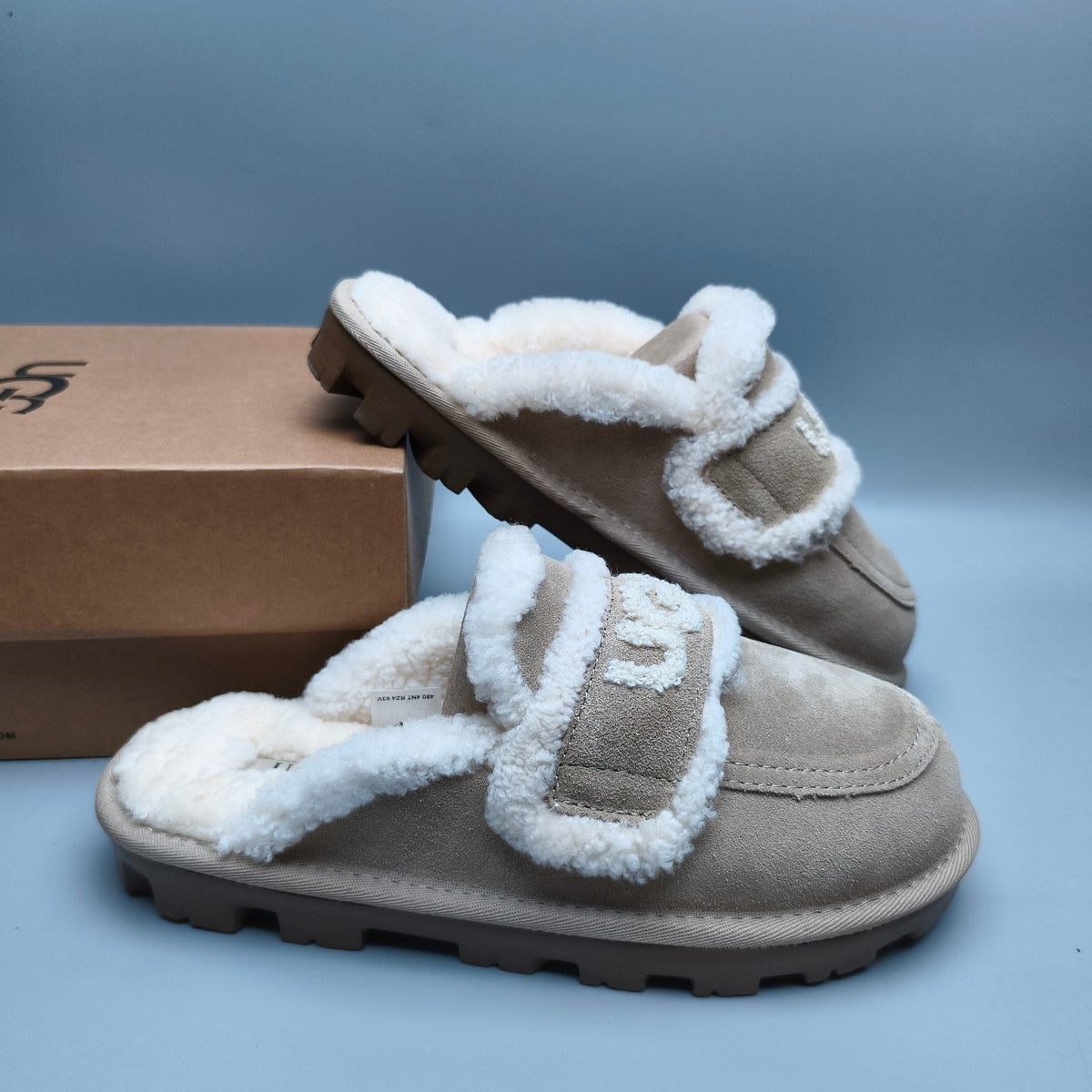 Sand Curly Plush Slippers with Oversized Logo – Style 1206