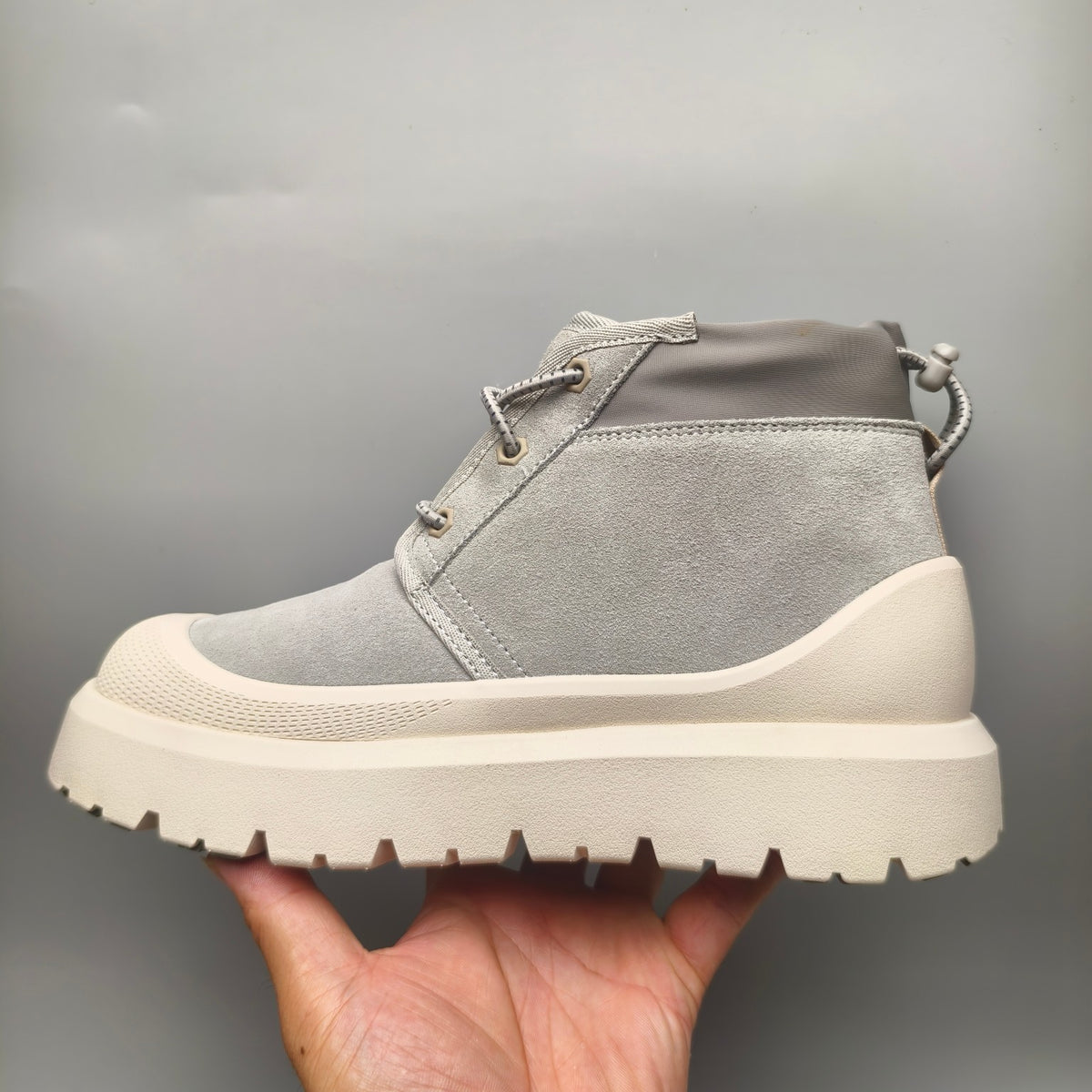 Light Gray High-Top Casual Shoes – Style 3991