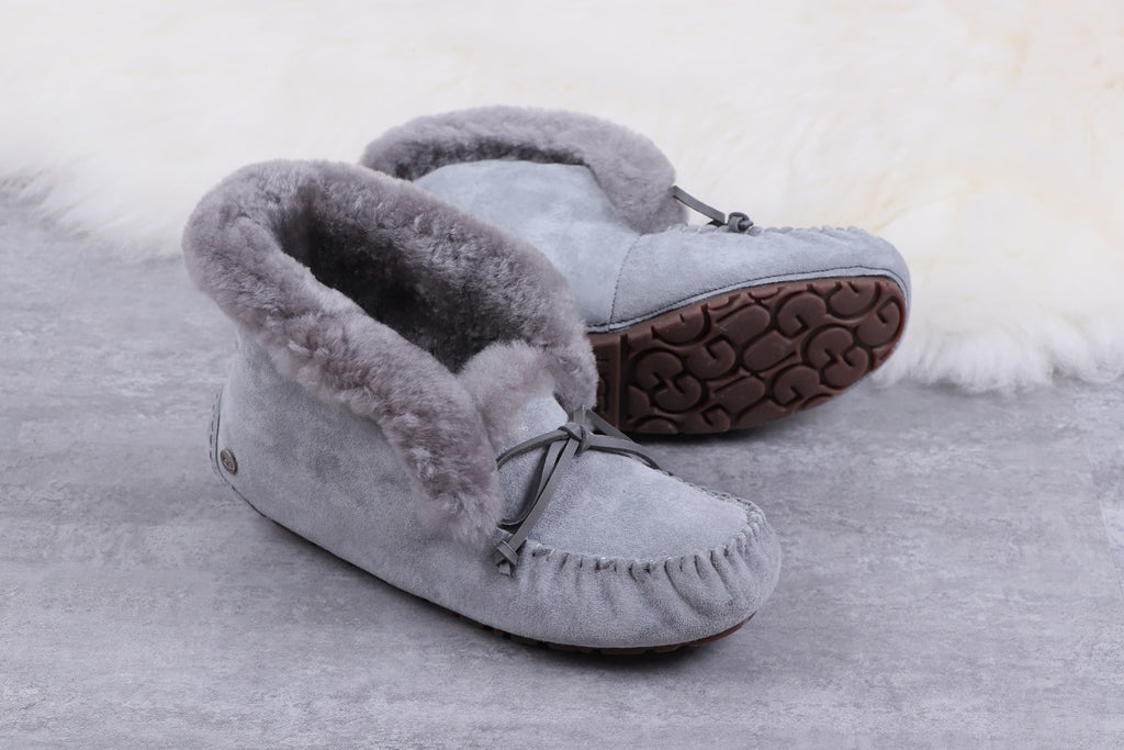 W Alena in Gray | Style 4806