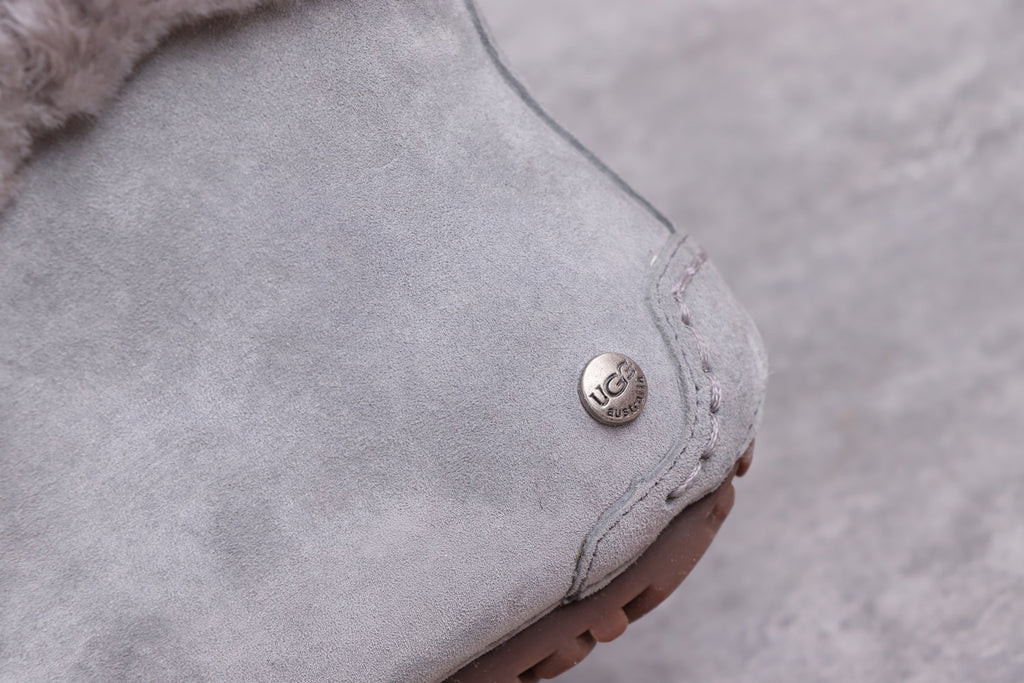 W Alena in Gray | Style 4806