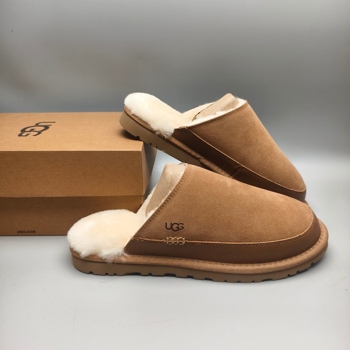 Men's Ultra-Light Fluffy Casual Slippers in Chestnut | 4585