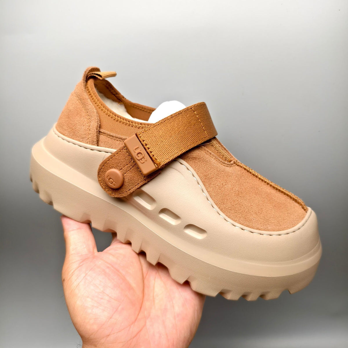 Chestnut Unisex Slip-On Casual Shoes | Style 7550