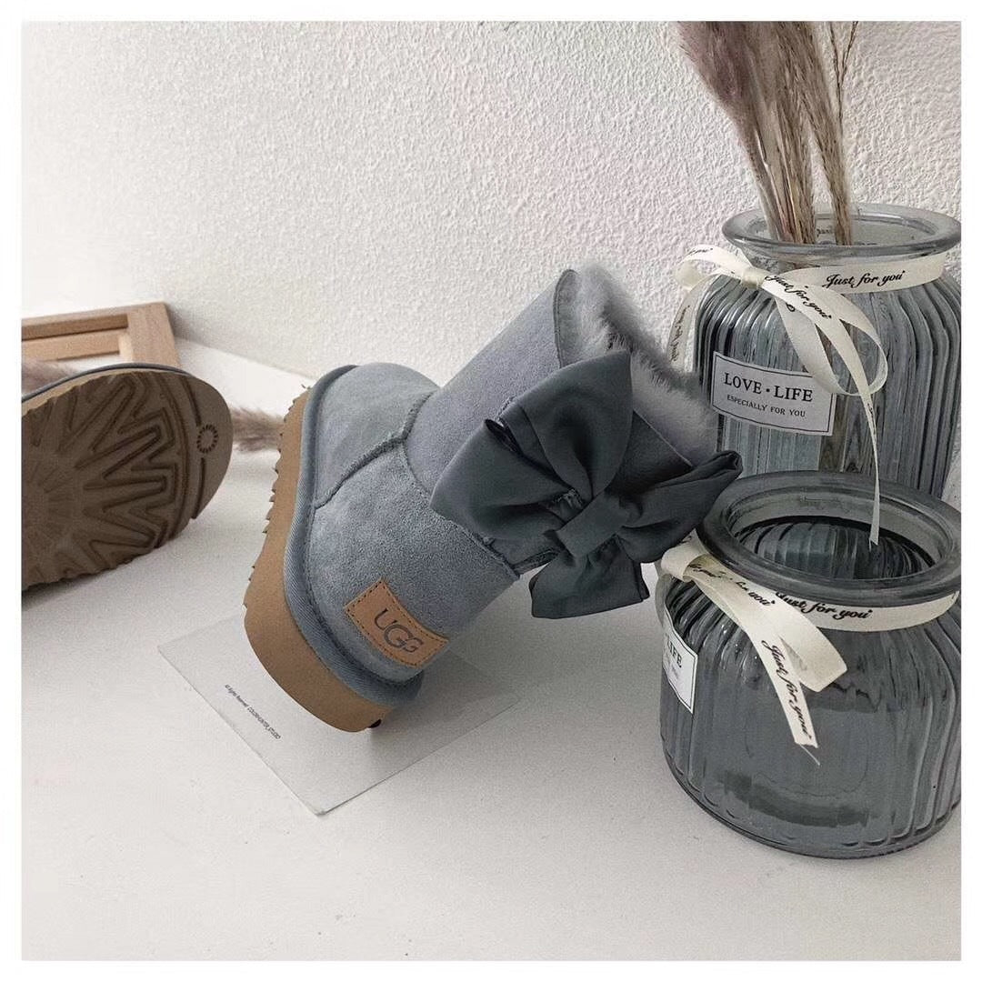 Gray Bow-Detail Ankle Boots – Style 3130