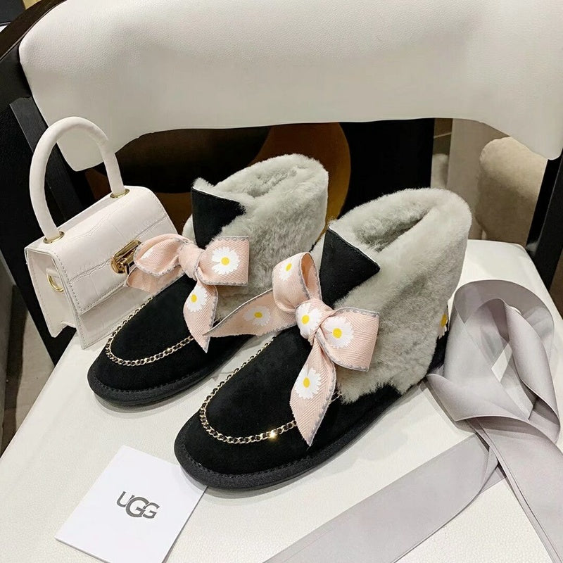 Black Daisy, Chain & Ribbon Footwear | Style 7888
