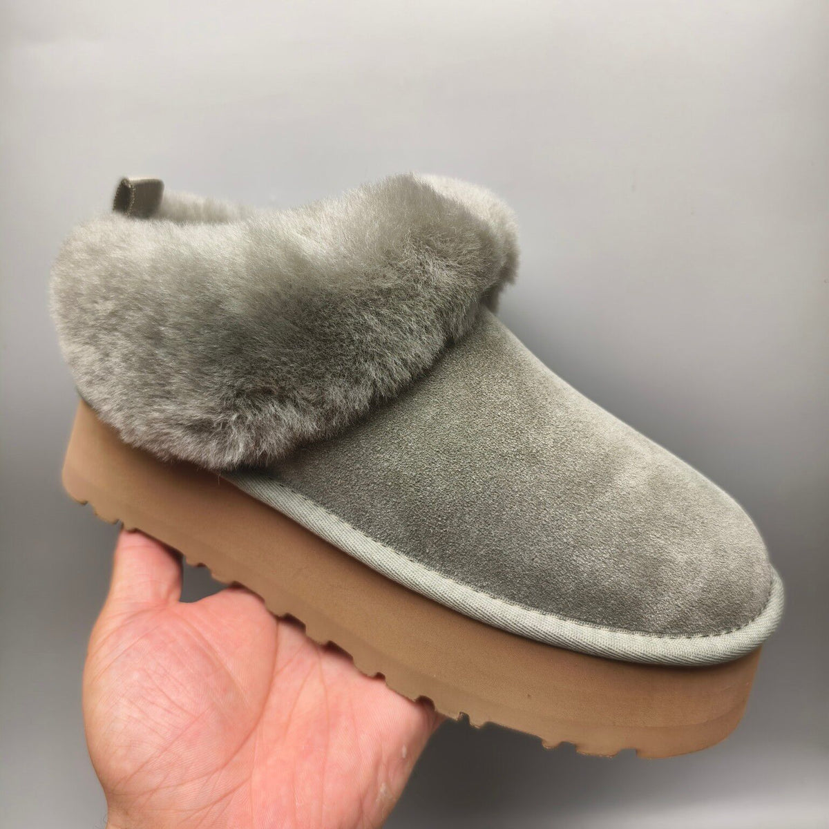 Green Suede-Look Platform Slip-On Shoes – Style 1393