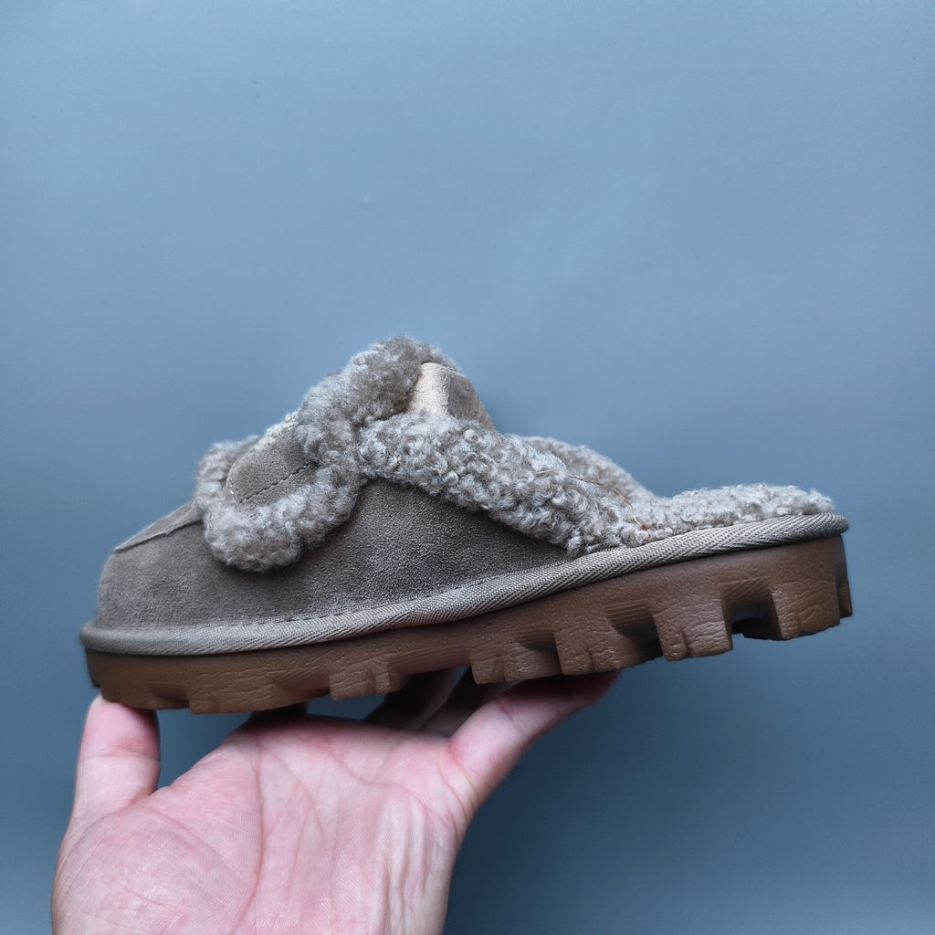Antelope Brown Curly Plush Slippers with Oversized Logo – Style 1206