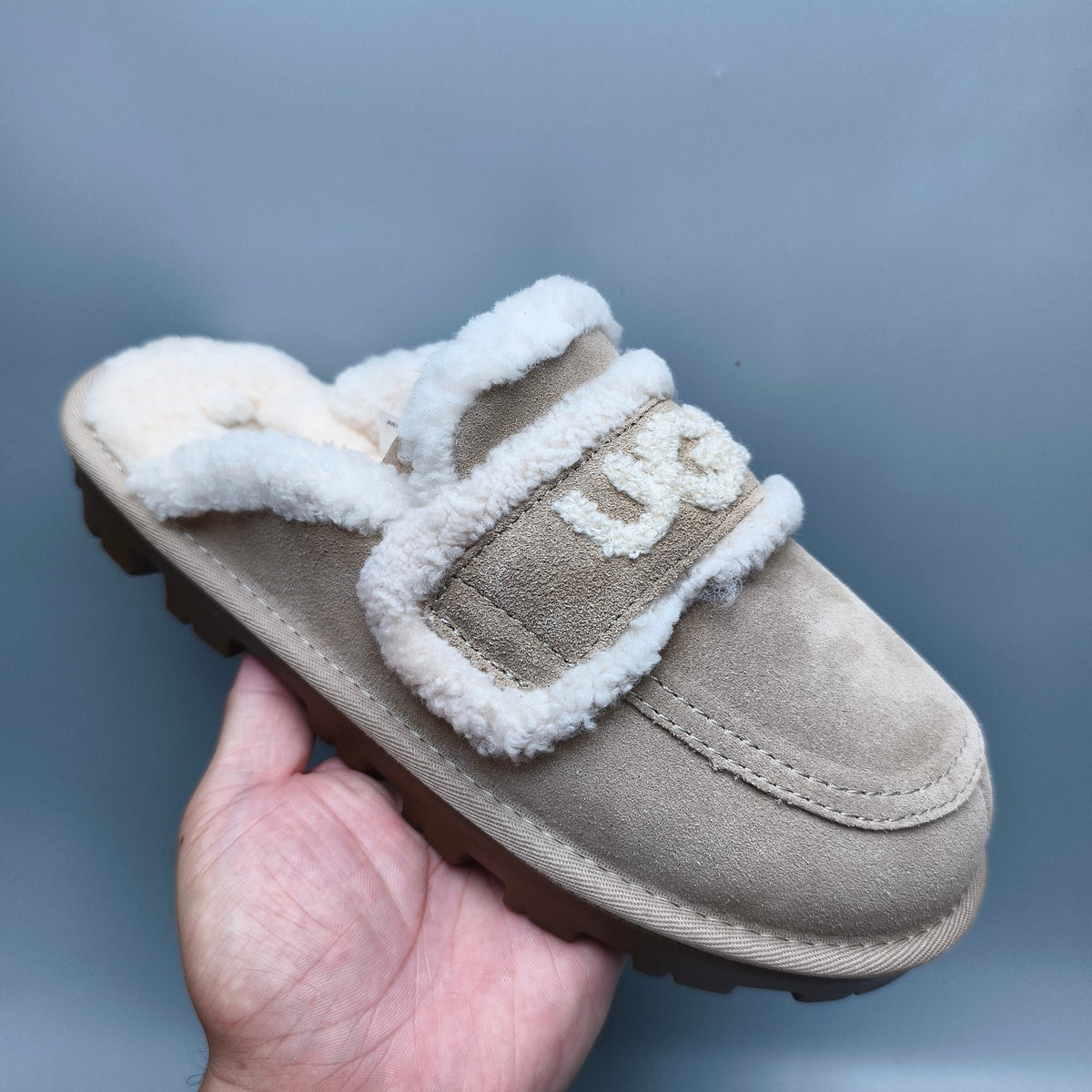 Sand Curly Plush Slippers with Oversized Logo – Style 1206