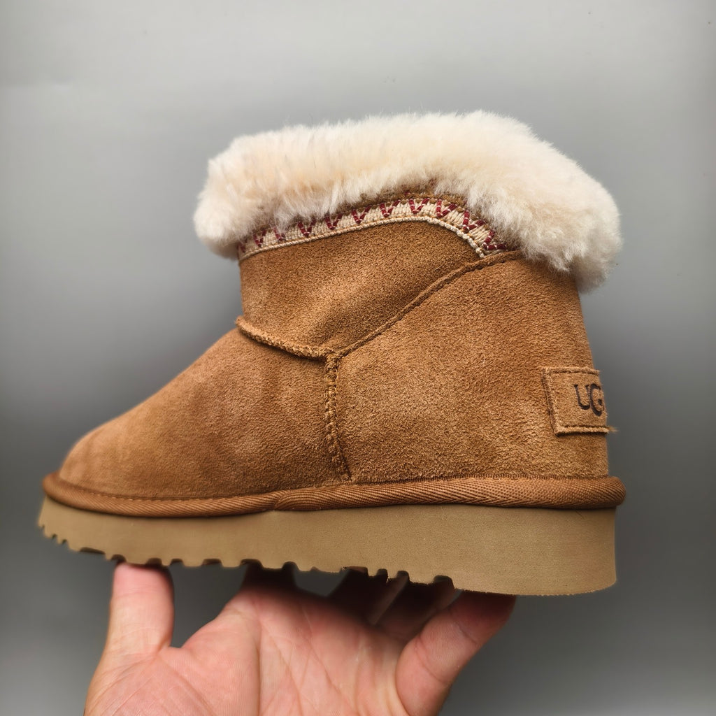 Chestnut Folk-Inspired Low-Top Casual Shoes – Style 4496