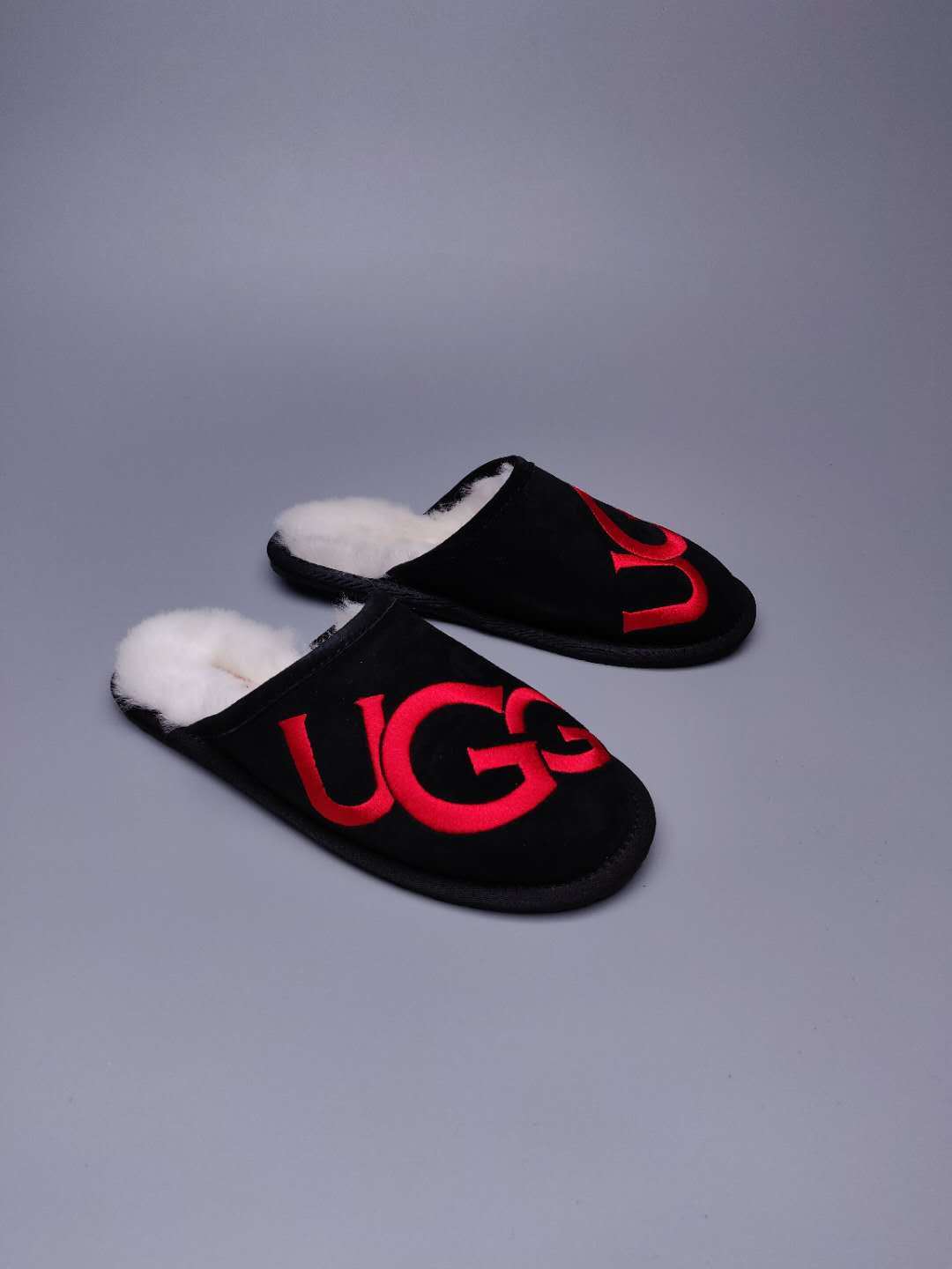 Black Big G Indoor Slippers – Style 2593
