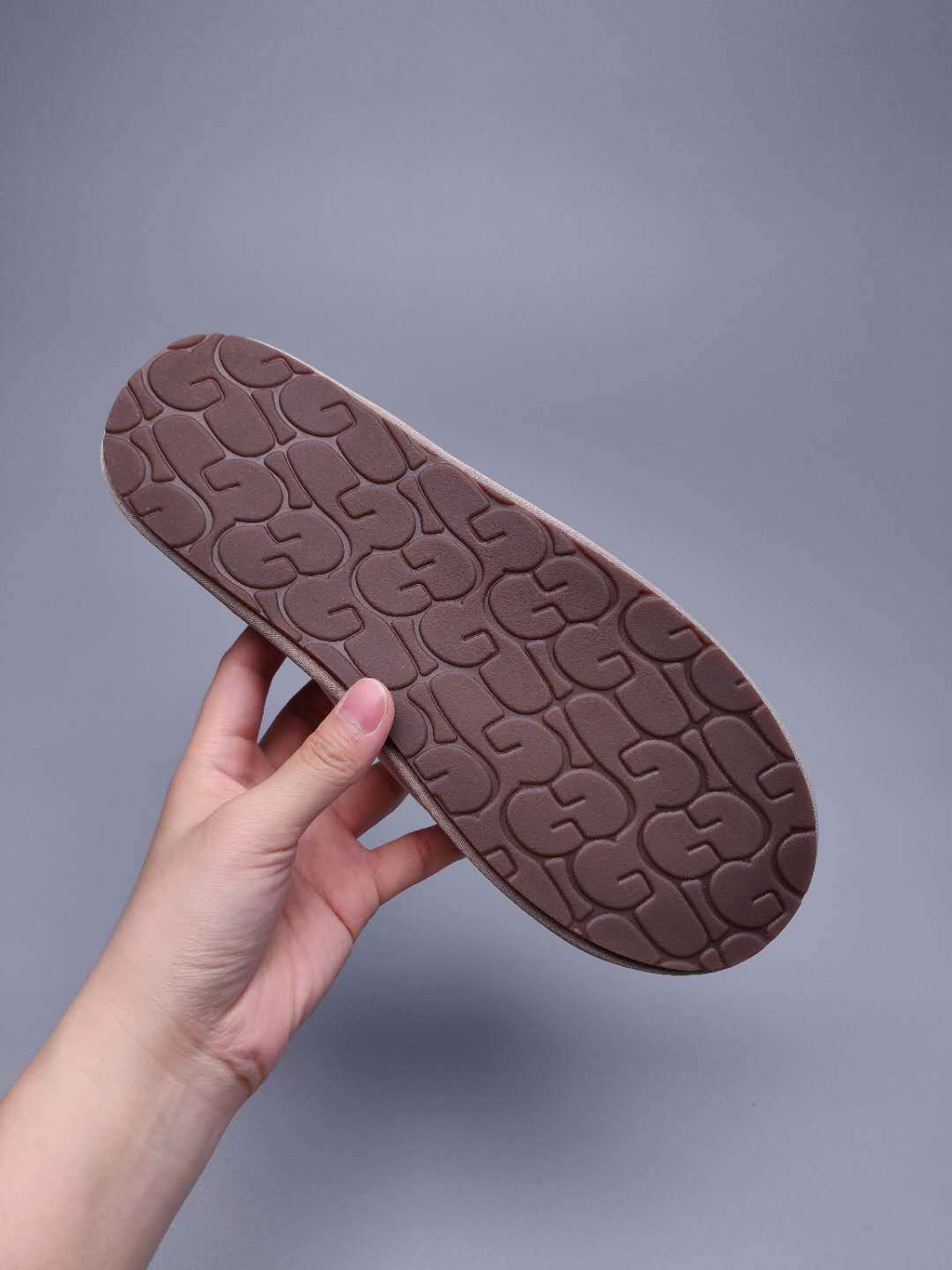 Gray Big G Indoor Slippers – Style 2593