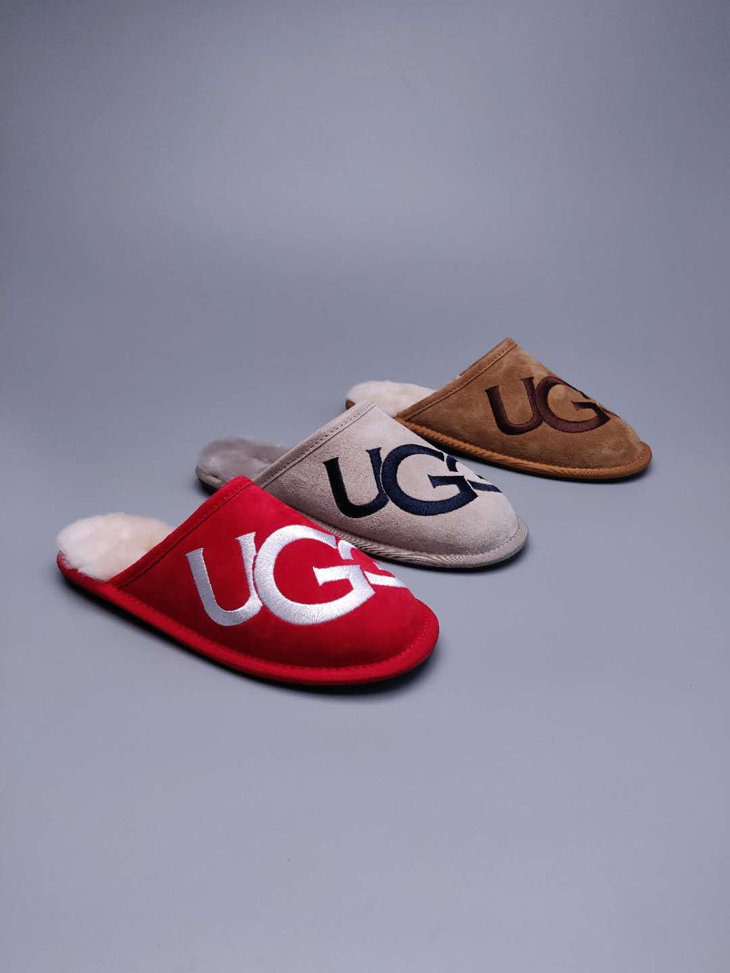 Gray Big G Indoor Slippers – Style 2593