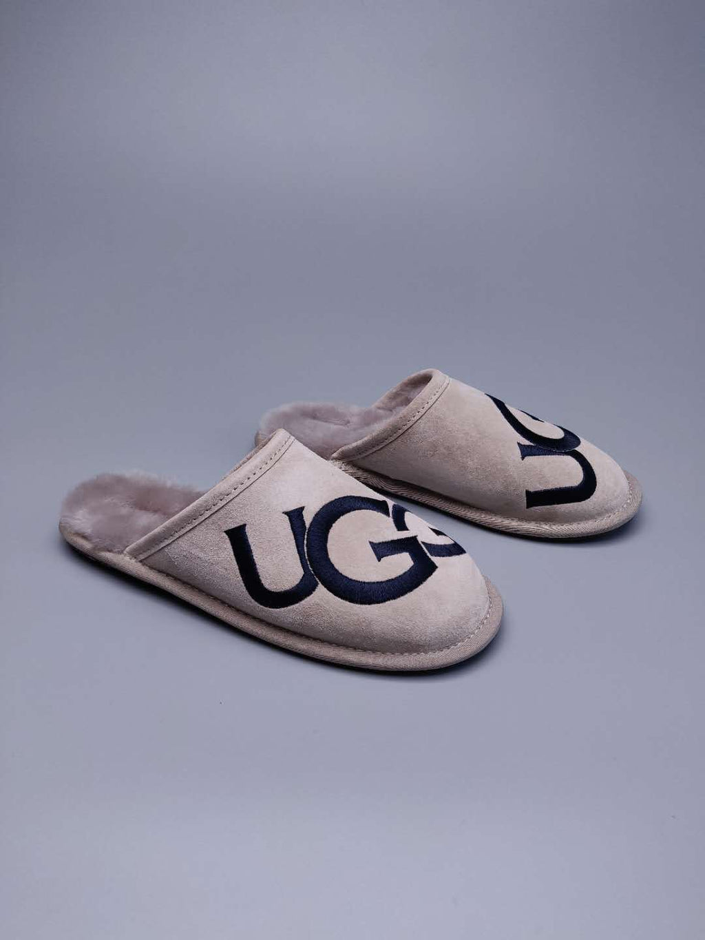 Gray Big G Indoor Slippers – Style 2593