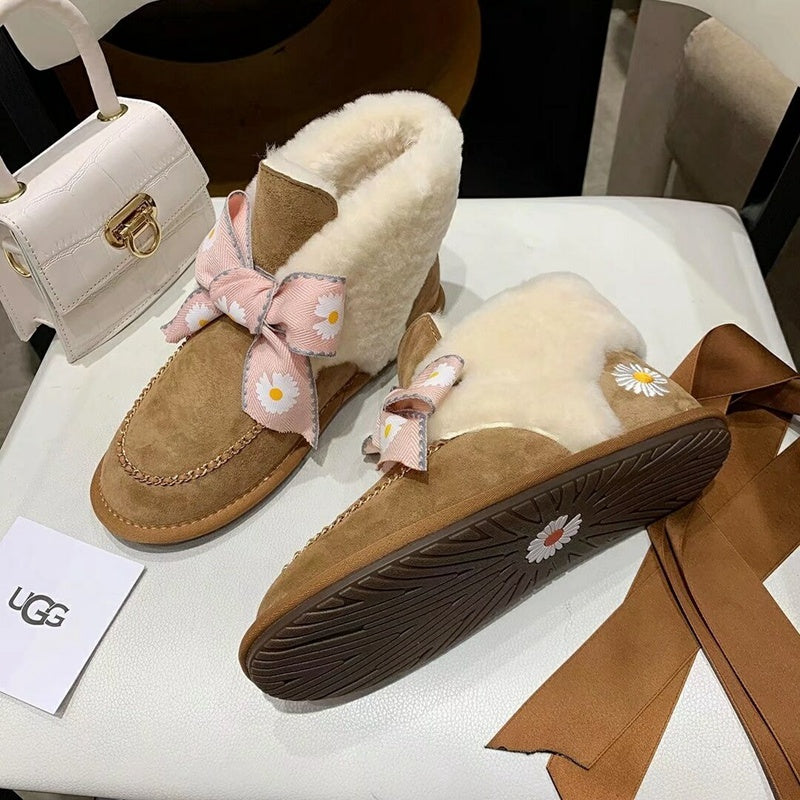 Chestnut Daisy, Chain & Ribbon Footwear | Style 7888