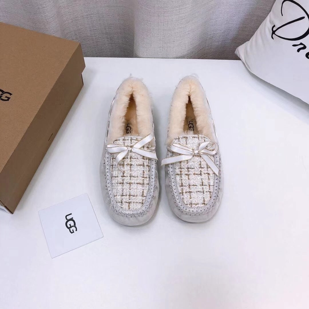 Pearl White Chic Loafers | Style 5623