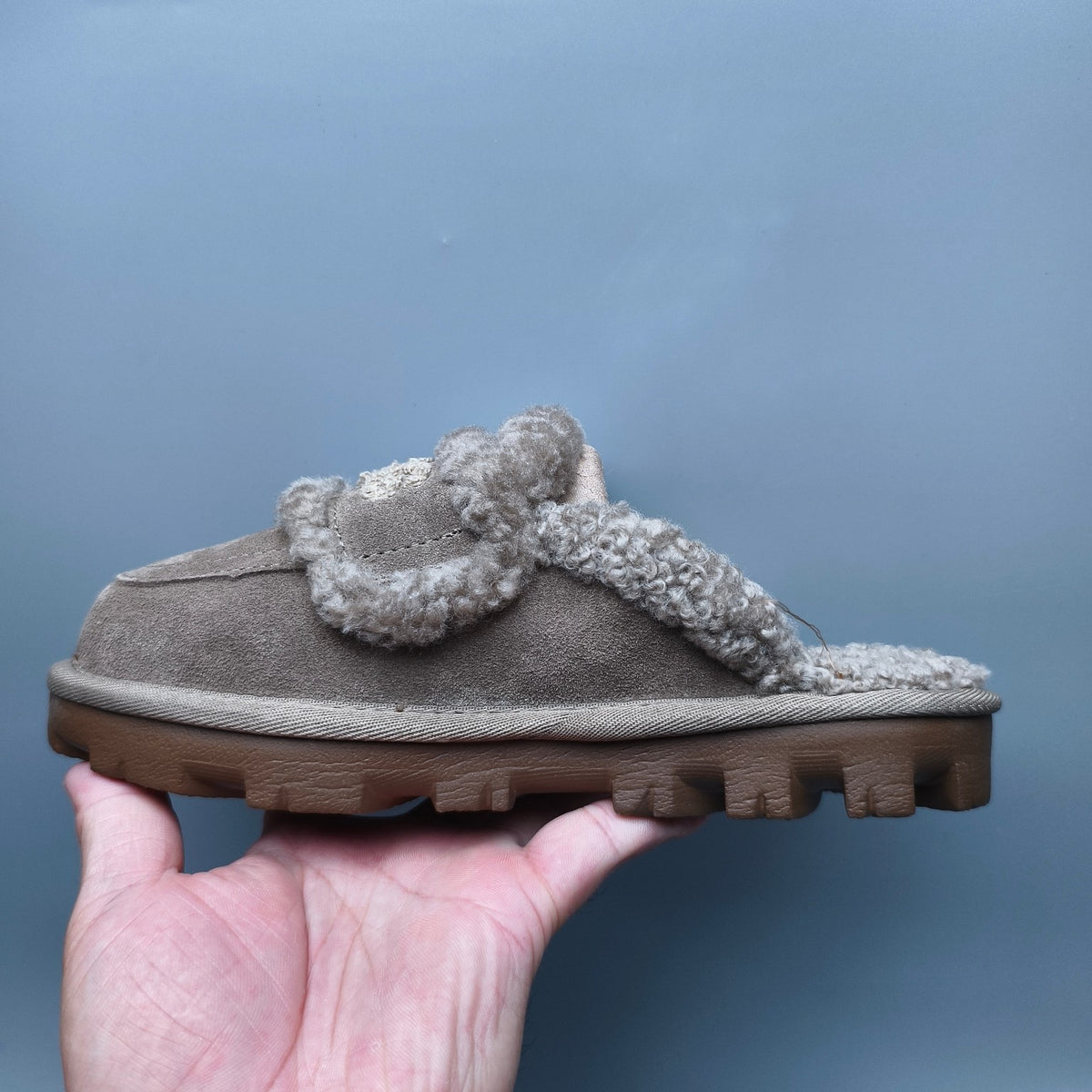 Antelope Brown Curly Plush Slippers with Oversized Logo – Style 1206