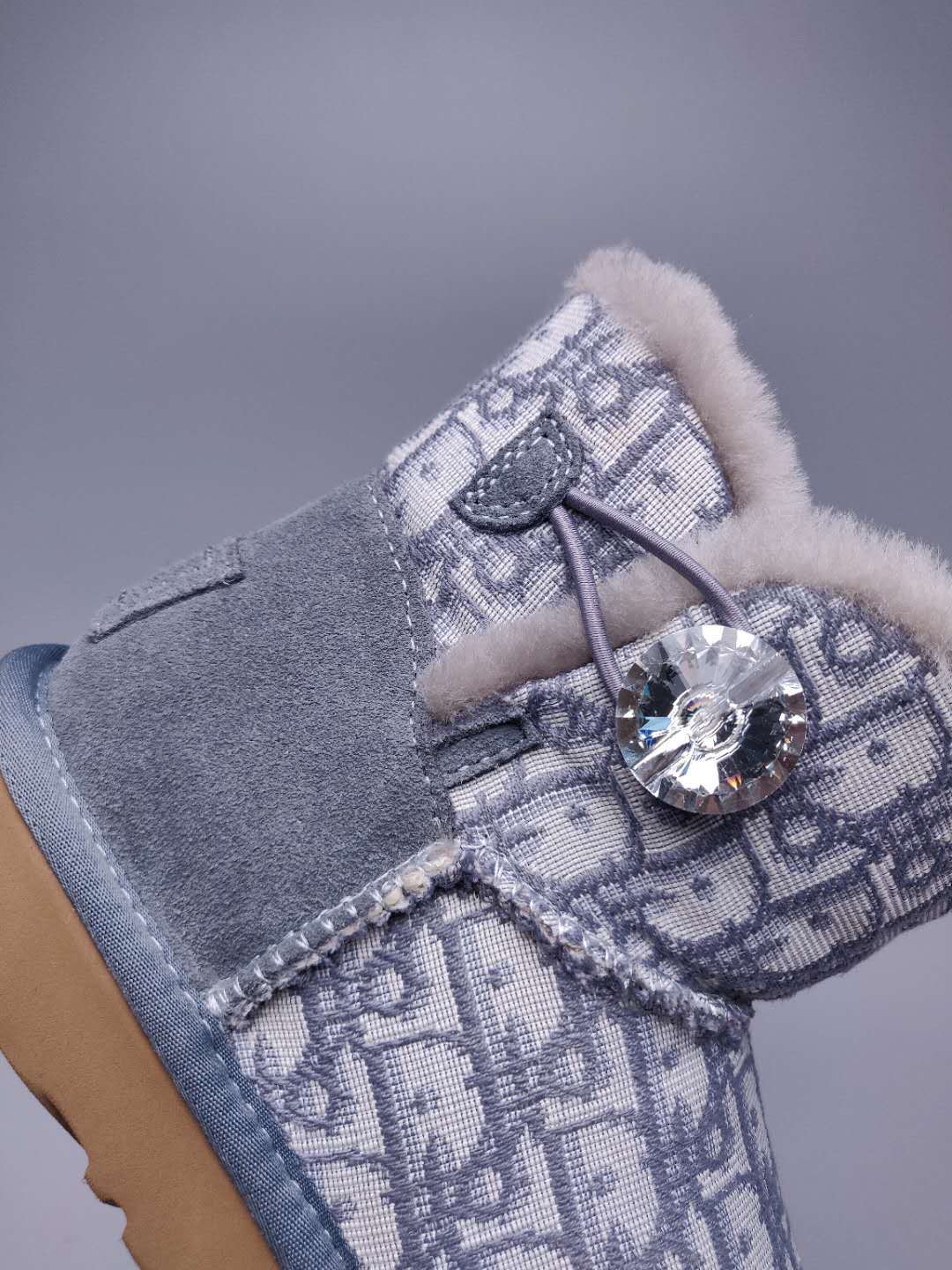 Gray Fabric-Texture Footwear | Style 6554