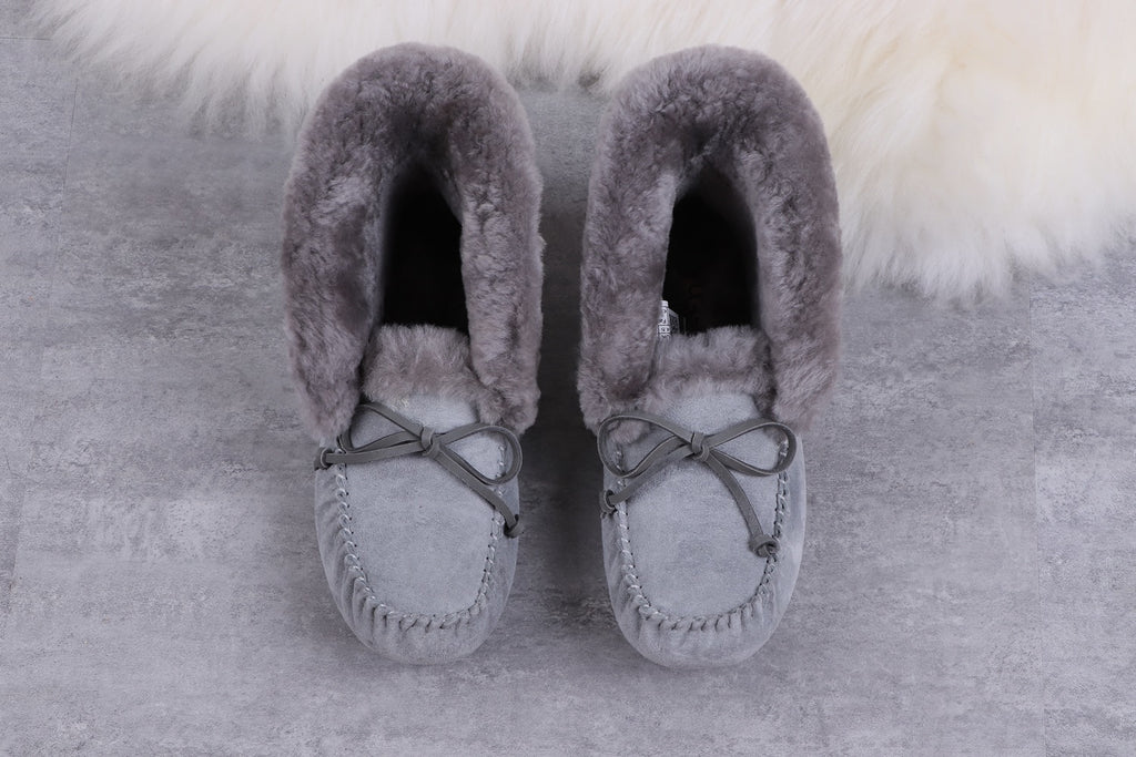 W Alena in Gray | Style 4806