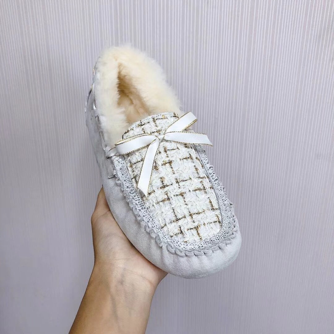 Pearl White Chic Loafers | Style 5623