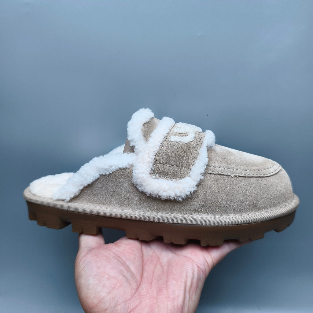 Sand Curly Plush Slippers with Oversized Logo – Style 1206