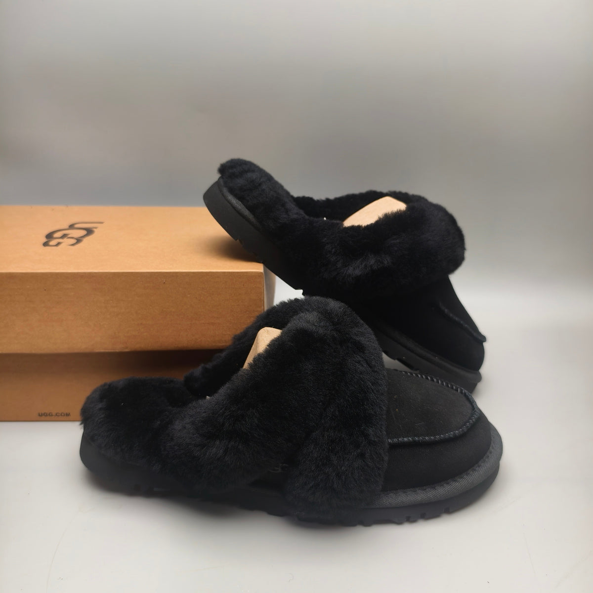 Black Casual Indoor Slippers – Style 4571
