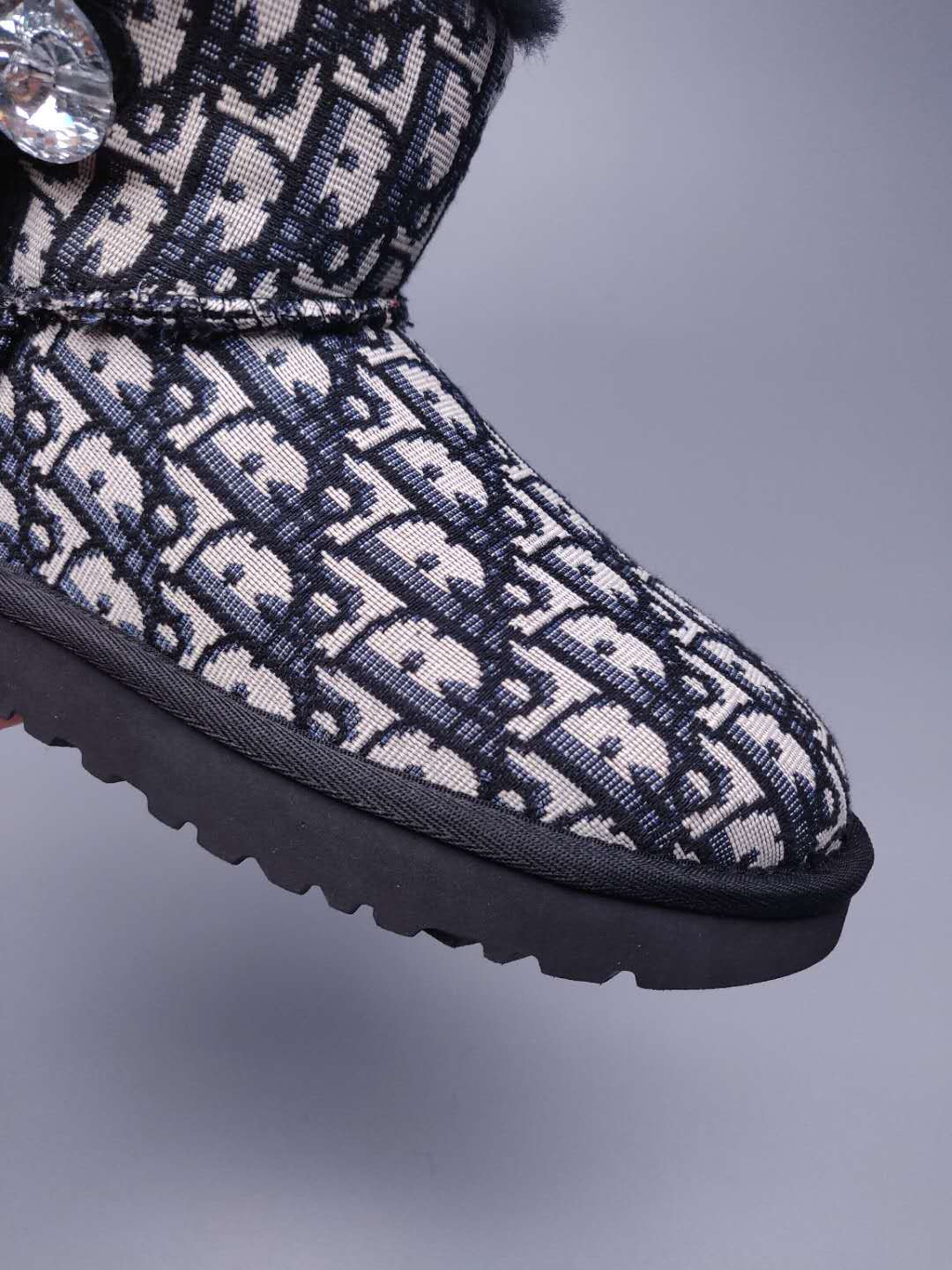 Black Fabric-Texture Footwear | Style 6554