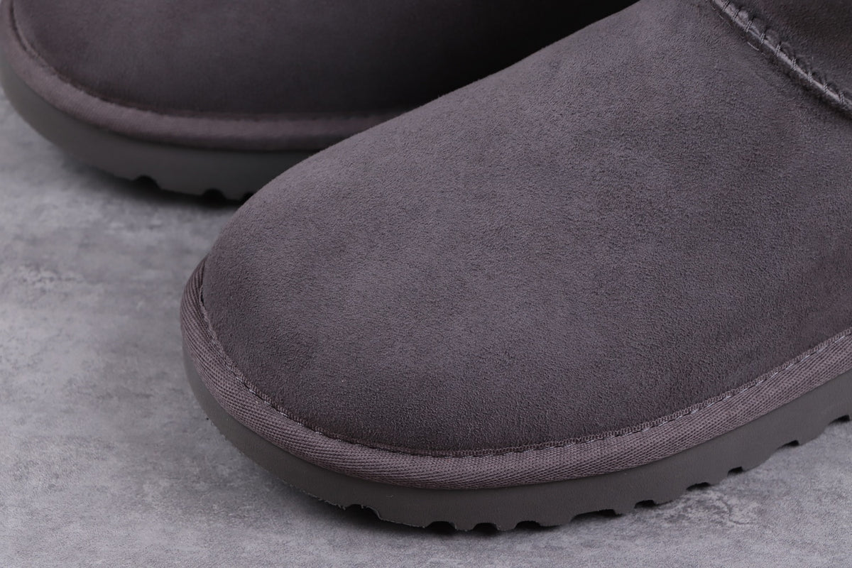 Classic Short II Boots in Gray | Style 6223