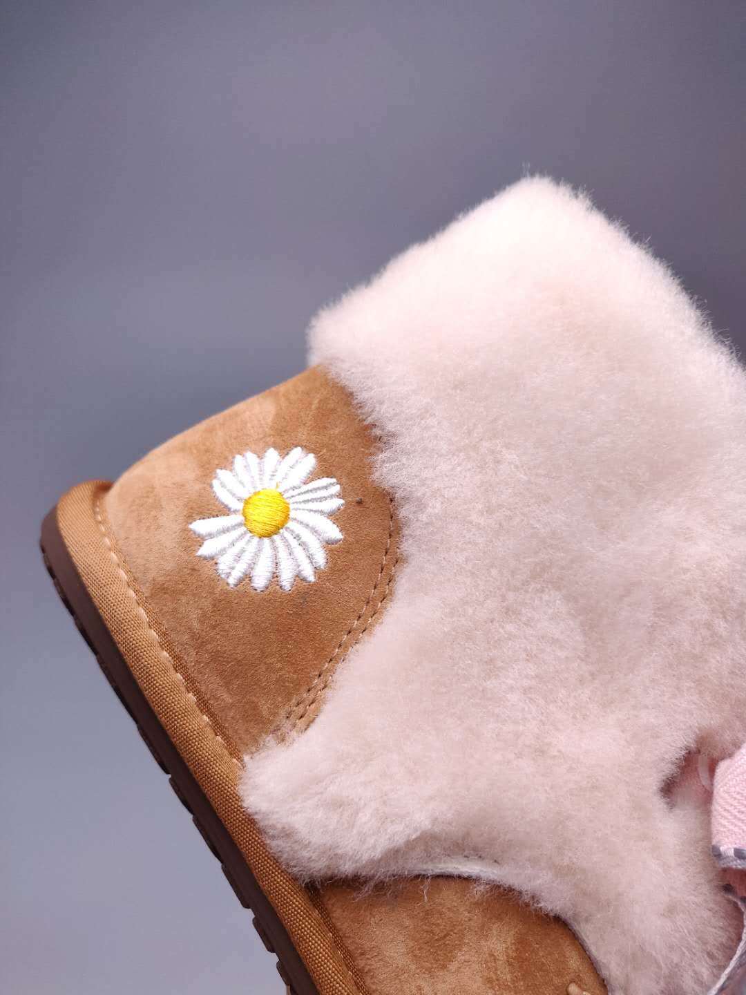 Chestnut Daisy, Chain & Ribbon Footwear | Style 7888