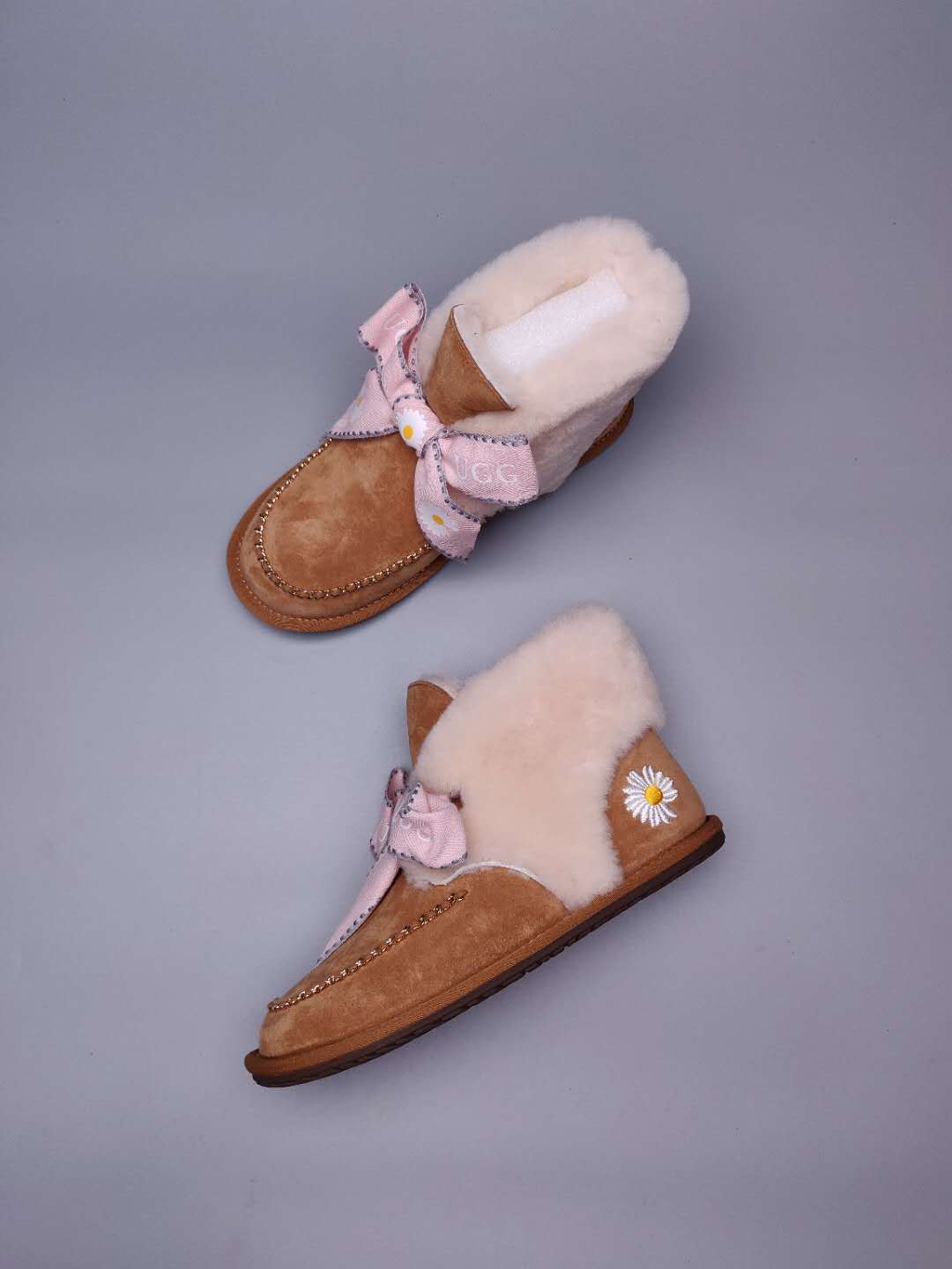 Chestnut Daisy, Chain & Ribbon Footwear | Style 7888