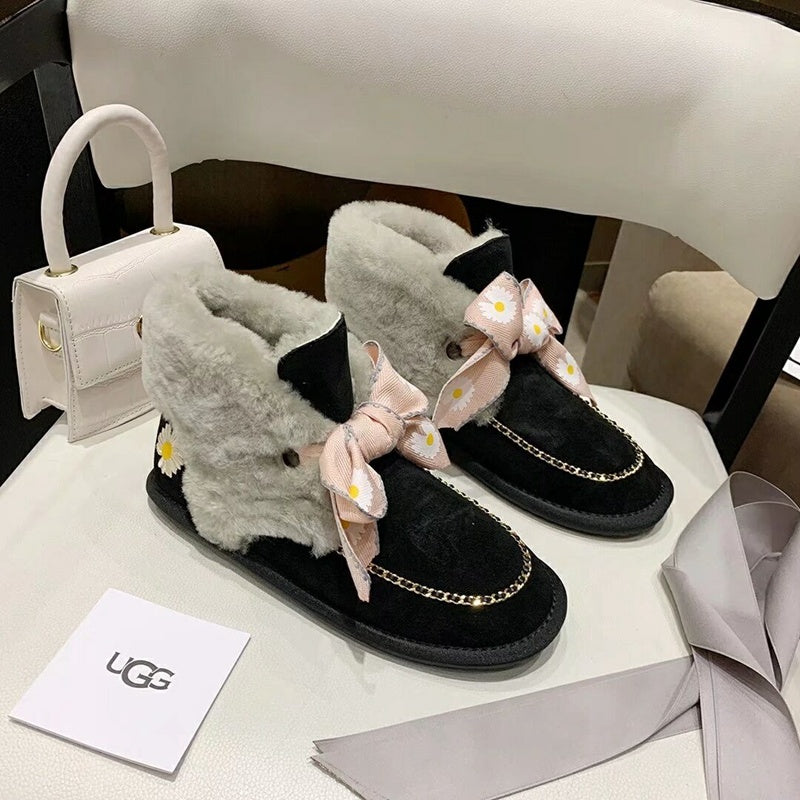Black Daisy, Chain & Ribbon Footwear | Style 7888